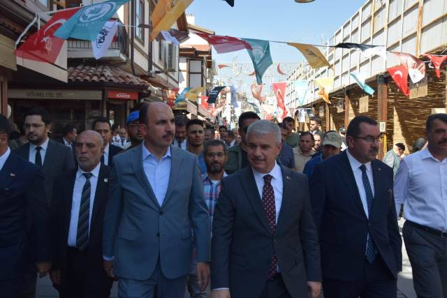 Konya’da 3 gün sürecek ucuz alışveriş günleri başladı 6